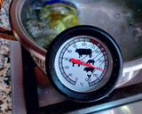 Foto del paso 6 de la receta Lágrimas y yemas de vainas de habas en aceite de oliva y Romero