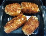 A picture of step 4 of Chicken Cordon Bleu.