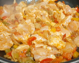 Foto del paso 2 de la receta: Arroz integral con pollo y verduras