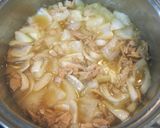 A picture of step 2 of Deliciously Simmered Sweet Onions and Tuna.