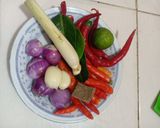 Foto langkah ke 1 dari resep Sambal Matah Bawang Terasi.