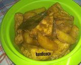 Foto langkah ke 5 dari resep Semur tahu kentang.