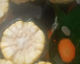 Foto langkah ke 2 dari resep Sayur Bening Bayam Jagung.