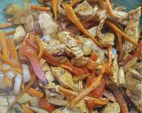Foto del paso 5 de la receta: Wraps de pollo y verduritas