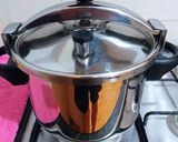 Foto del paso 9 de la receta: Guiso de cordero en salsa de cebollas blancas y especias