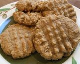 A picture of step 11 of Vanilla Honey Cookies with Oat Flour.