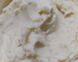 Foto del paso 2 de la receta: Puré riquísimo para acompañar👌🏻😋