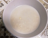 Foto del paso 1 de la receta: Gachas de avena con mix de frutos secos, uvas pasas y chocolate