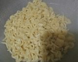 Foto langkah ke 1 dari resep Martabak Mie.