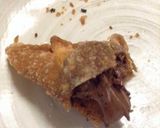 A picture of step 7 of Delicious Chocolate Pies Wrapped in Dumpling Wrappers.