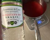 Une image de l'étape 2 de Cocktail à manger brésilien : shot de Caïpirinha à la Grenade.