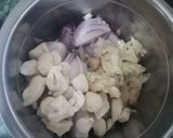 A picture of step 2 of Navratan korma.