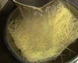 A picture of step 4 of Fried Bifun.