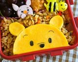 A picture of step 3 of Winnie the Pooh Bento.