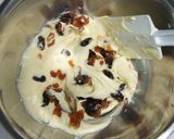 A picture of step 4 of Fruit Packed Muffins.