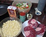 Foto del paso 1 de la receta: Ossobuco en olla express con papas fritas al ajillo
