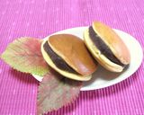 A picture of step 6 of Easy and Impressive Rice Flour Dorayaki.
