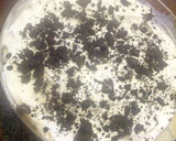 A picture of step 10 of Oreo Pudding Cake.