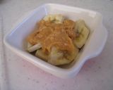 A picture of step 7 of Caramel Banana Pie with Frozen Puff Pastry Sheets.