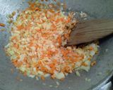 A picture of step 2 of Tomato Curry.