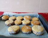Foto del paso 4 de la receta: Alfajores rellenos de dulce de leche