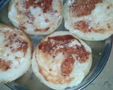 A picture of step 9 of Egg keema burger.