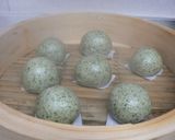 A picture of step 11 of Yomogi Manju.