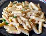 A picture of step 5 of Penne Pasta in Bechamel Sauce.