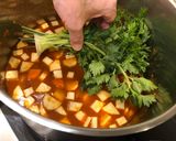 Tradicionális gulyásleves recept fázis 18 fotója