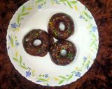 चॉकलेट डोनट्स (chocolate donuts recipe in Hindi) रेसिपी चरण 6 फोटो