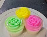 Foto langkah ke 4 dari resep Puding mawar cup 🌹.
