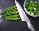 A picture of step 1 of Okra, Natto, and Kimchi Rice Bowl.
