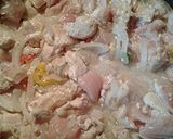 A picture of step 3 of Cashew chicken.