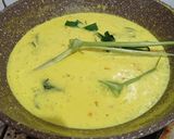 Foto langkah ke 2 dari resep Nasi tumpeng kuning.