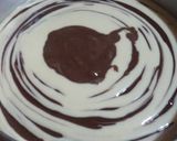 A picture of step 5 of Tiger Cake.