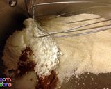 A picture of step 1 of Raspberry and fig custard tart.