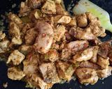 A picture of step 5 of Tawa chicken.
