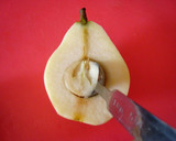 A picture of step 3 of Pear and Walnut Salad.