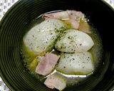 A picture of step 4 of Spring Onions and Turnip in Soup.