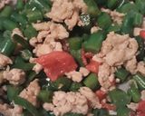 Foto langkah ke 4 dari resep Buncis Ayam Jahe.