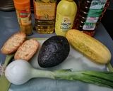 A picture of step 1 of Avocado Gazpacho.
