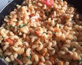 A picture of step 1 of Classic beef Macaroni.