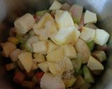 Une image de l'étape 2 de 🍎 Compote Rhubarbe Pomme Banane.