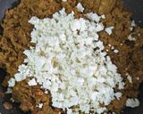 A picture of step 23 of Indian tacos.