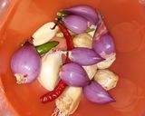 Foto langkah ke 4 dari resep Opor Ayam Telur Puyuh.