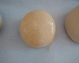 Foto del paso 8 de la receta: Bollitos rellenos de queso 🤤🍘