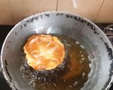 A picture of step 6 of Aloo Poori.