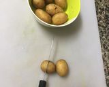 લહસૂની આલુ પાલક(Garlic Aloo palak Recipe in Gujarati) રેસીપી સ્ટેપ1ફોટો