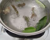 Foto langkah ke 2 dari resep Sayur asem simpel.