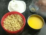 भुने चने और सफेद मिर्च के लड्डू(Bhune chane aur safed mirch ke laddu recipe in Hindi)